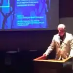 JORGE IGLESIS RECIBIENDO LA MEDALLA BRUNET DE BAINES 2016